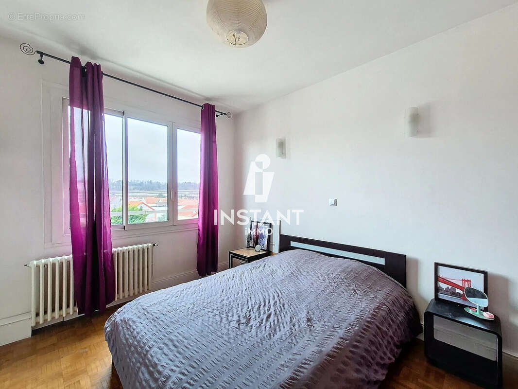 Appartement à MAISONS-ALFORT