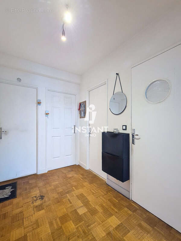 Appartement à MAISONS-ALFORT