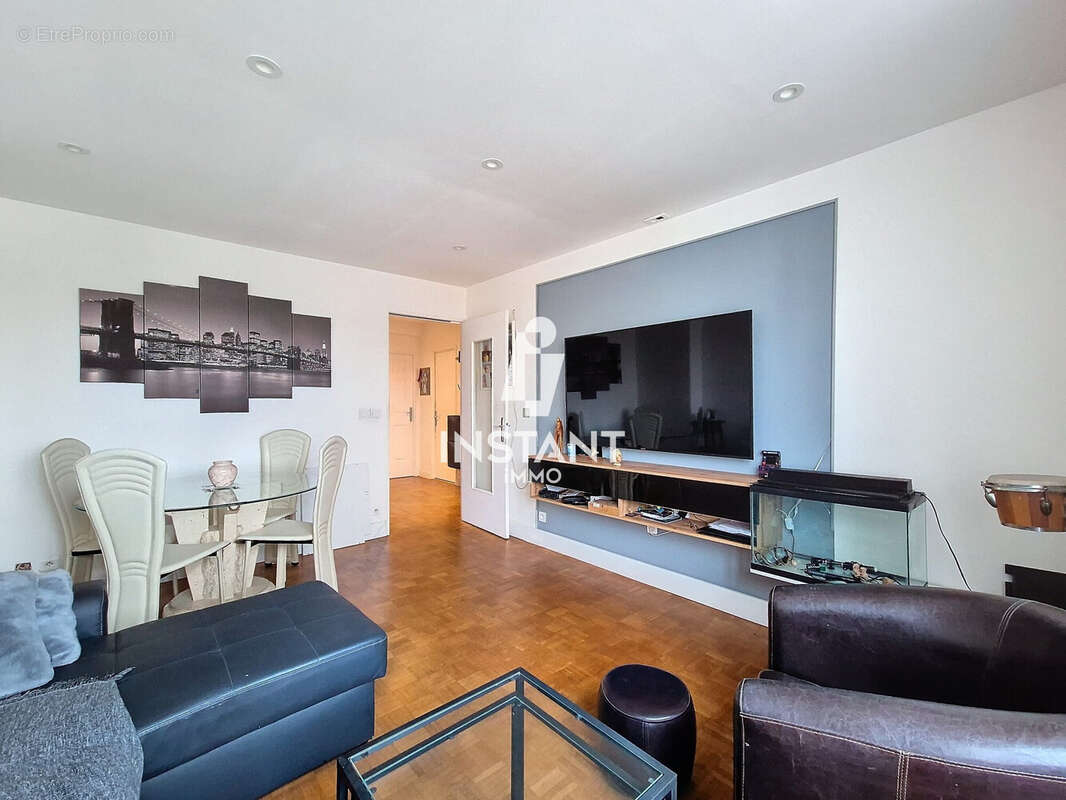 Appartement à MAISONS-ALFORT