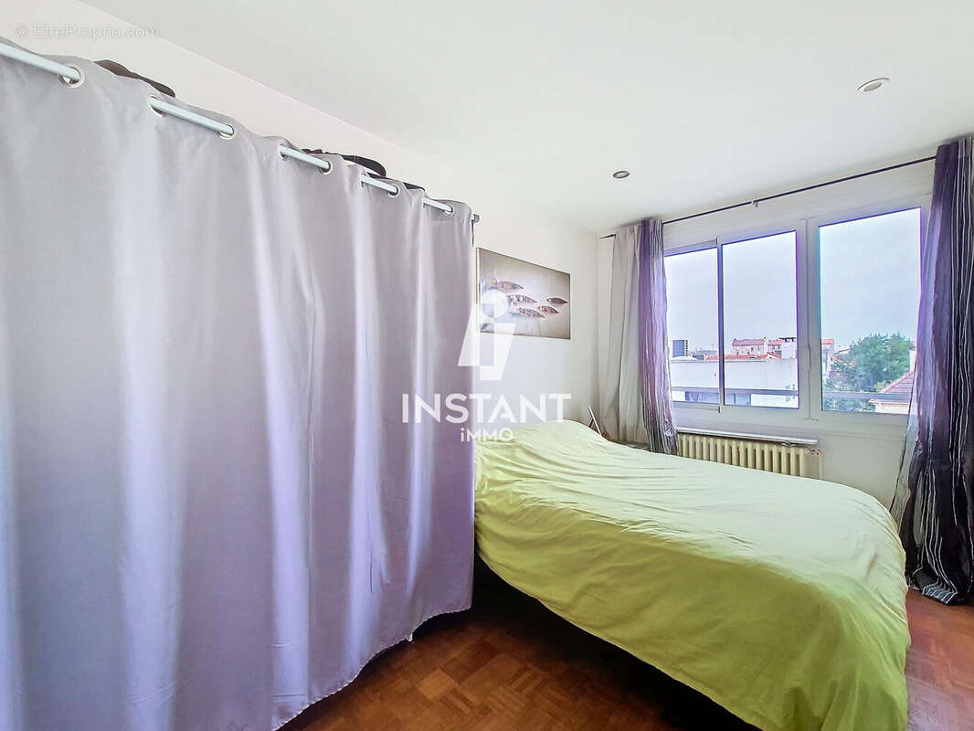 Appartement à MAISONS-ALFORT