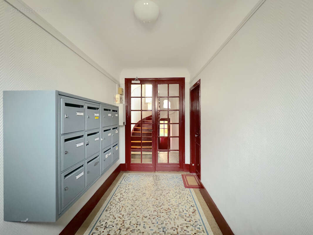 Appartement à ASNIERES-SUR-SEINE