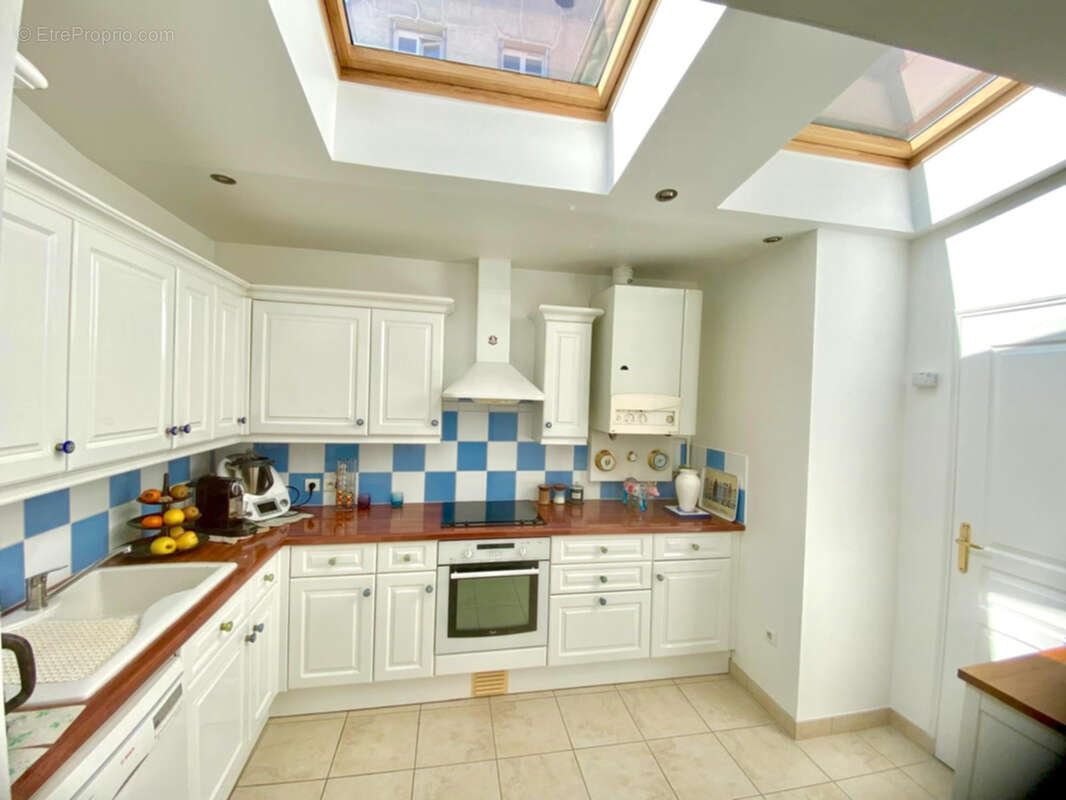 Maison à ASNIERES-SUR-SEINE