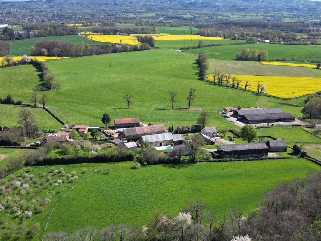 Maison à BOUSSAC-BOURG