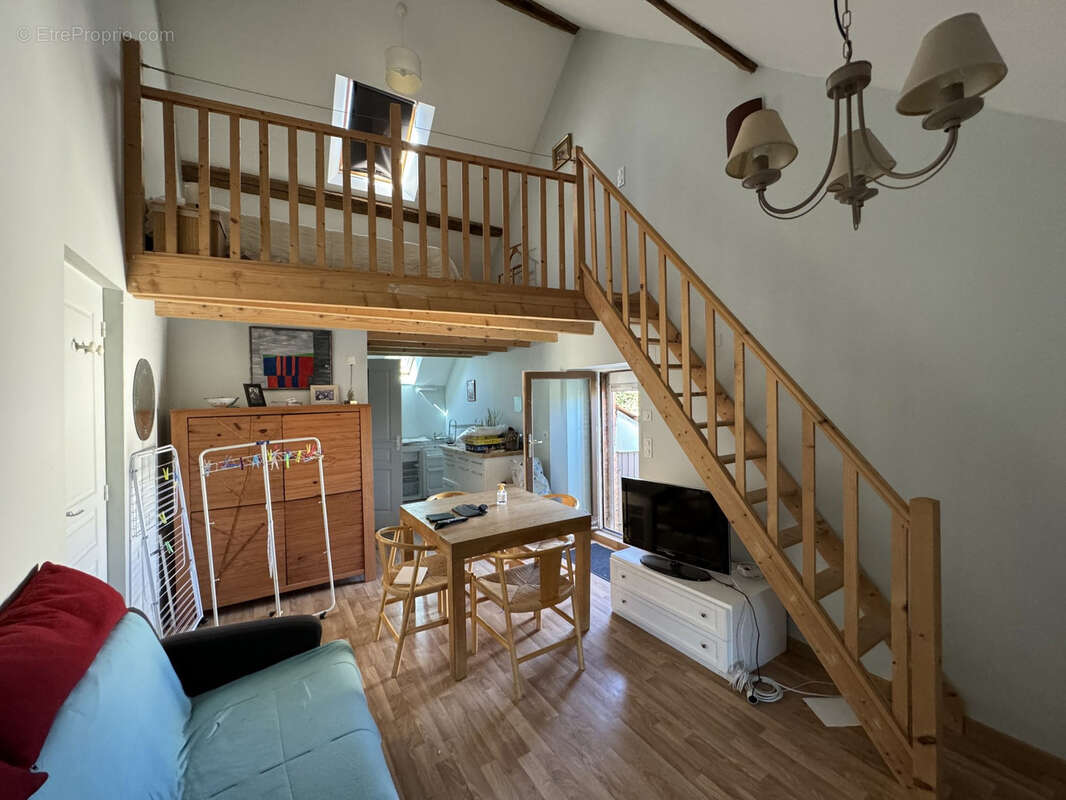 Maison à BOUSSAC-BOURG