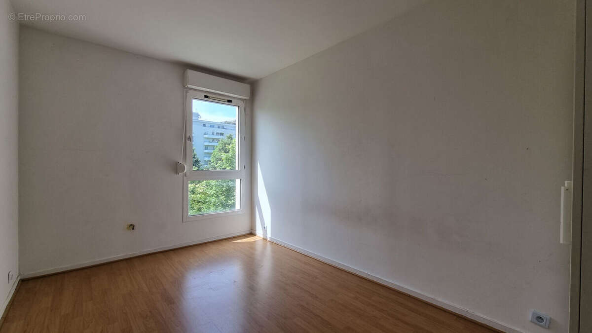 Appartement à ROSNY-SOUS-BOIS