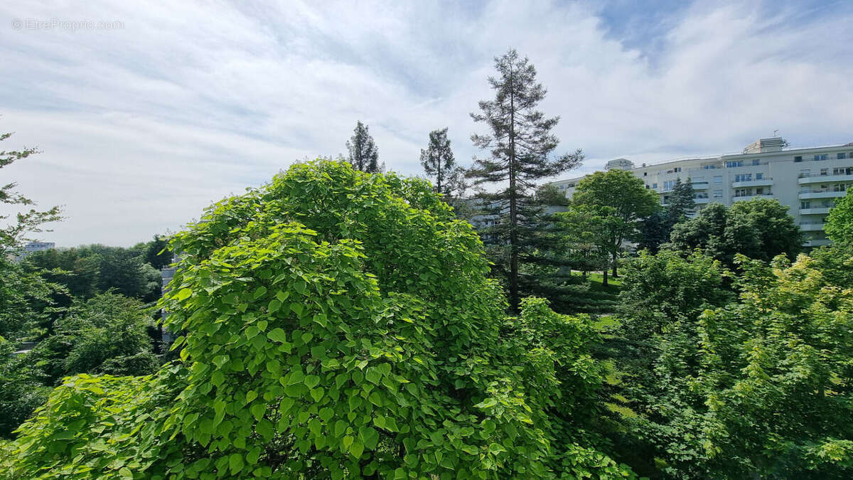 Appartement à ROSNY-SOUS-BOIS
