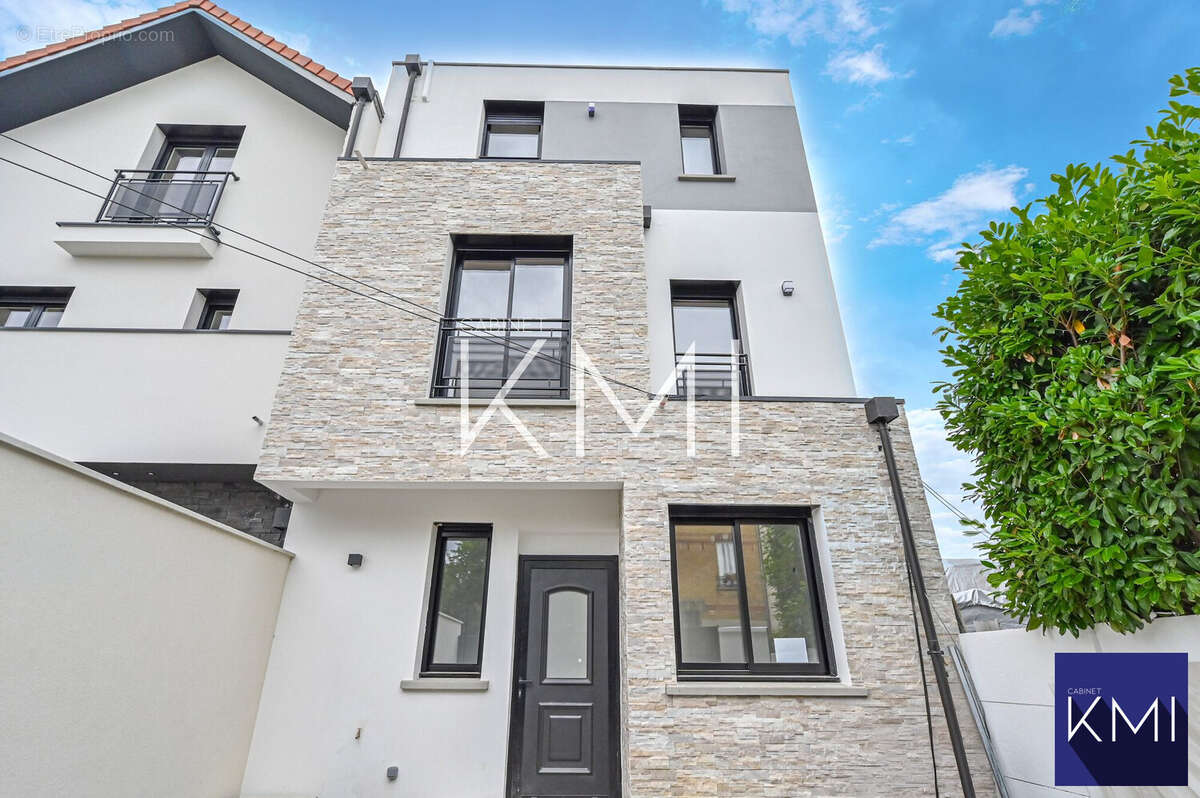 Maison à FONTENAY-SOUS-BOIS