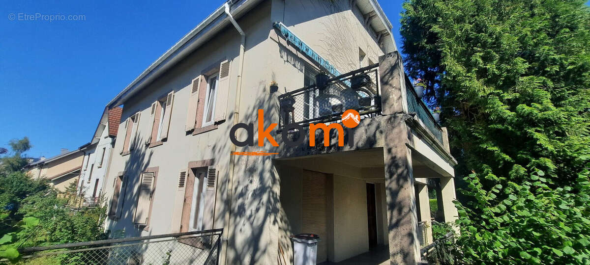 Appartement à ETIVAL-CLAIREFONTAINE