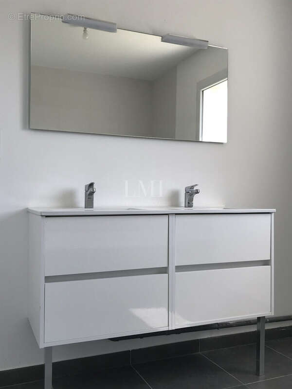 Maison à SERVON-SUR-VILAINE