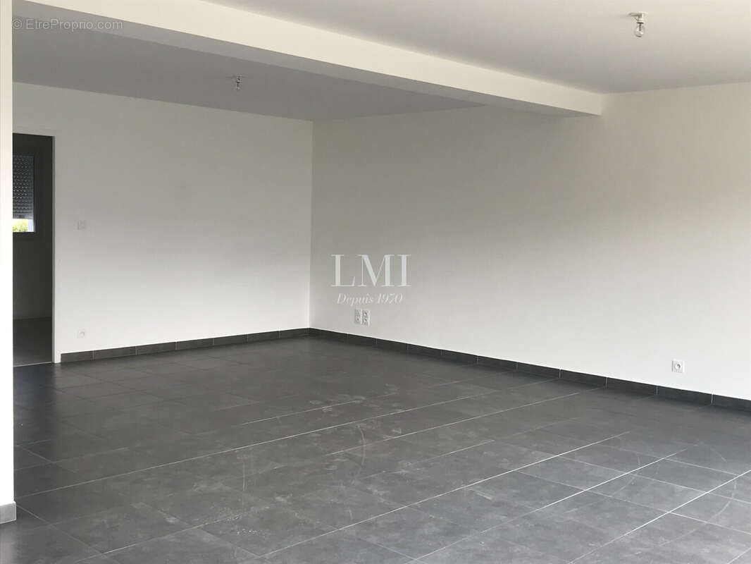 Maison à SERVON-SUR-VILAINE