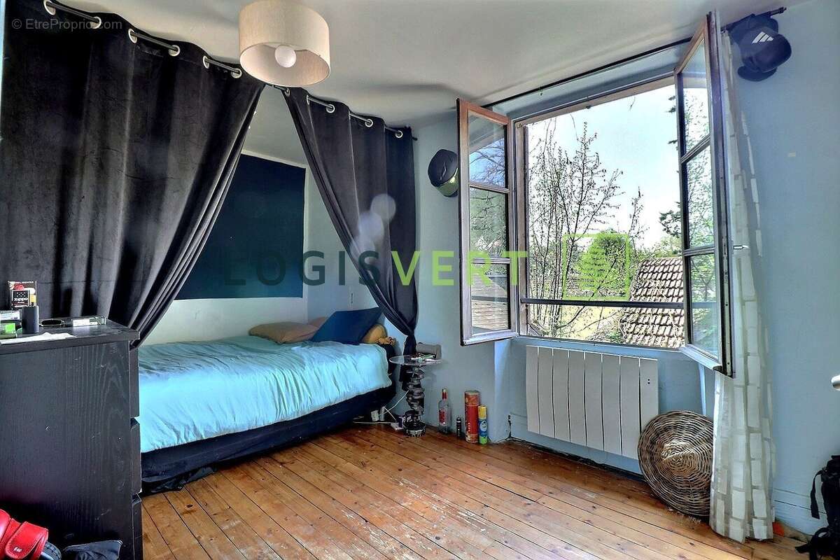 Maison à GIF-SUR-YVETTE