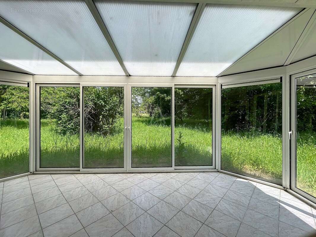 Maison à SAINT-BENOIT-SUR-LOIRE