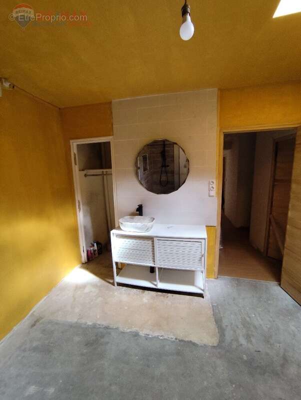 Maison à AIGUES-VIVES