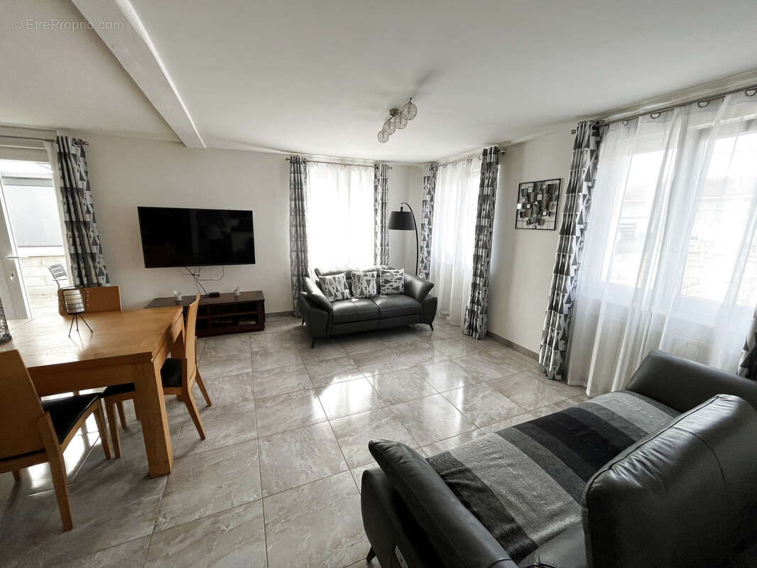 Maison à VILLERS-LA-MONTAGNE