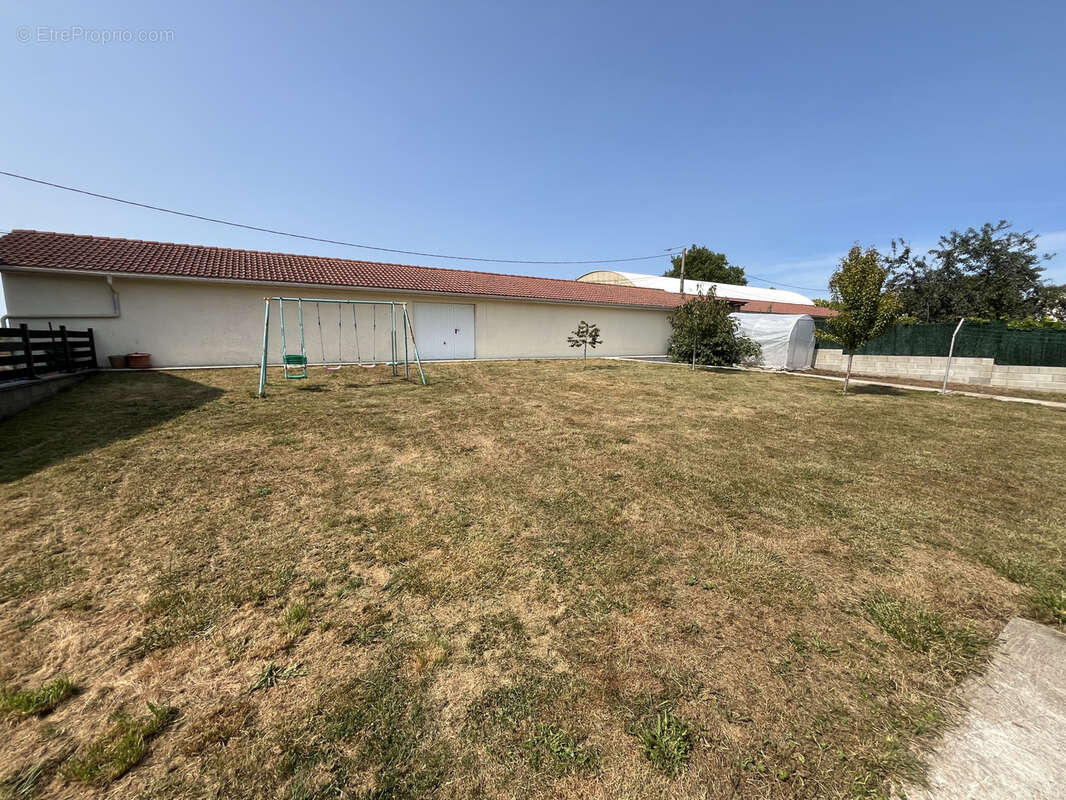 Maison à VILLERS-LA-MONTAGNE