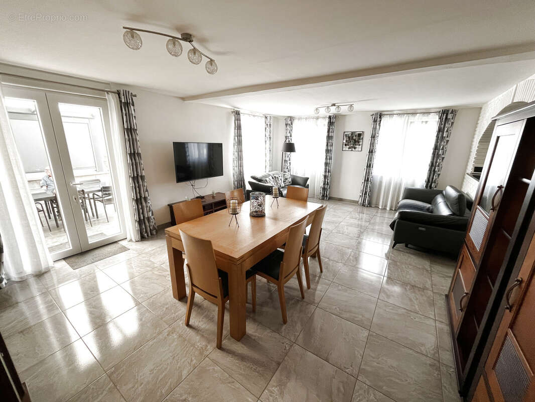 Maison à VILLERS-LA-MONTAGNE