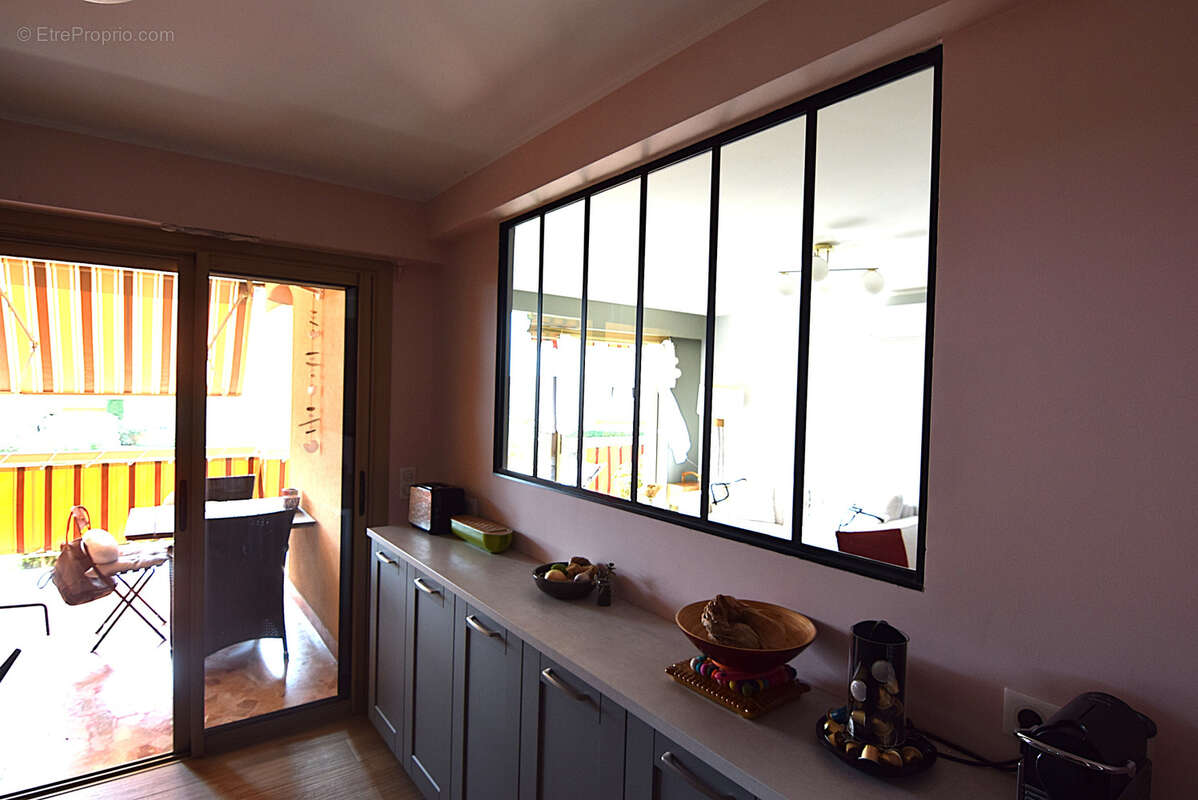 Appartement à MANDELIEU-LA-NAPOULE