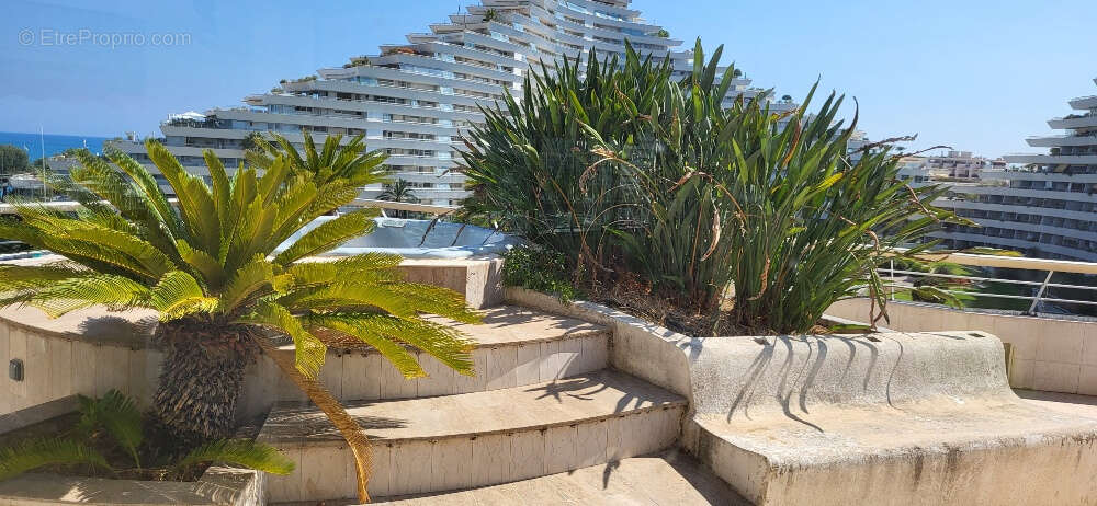 Appartement à VILLENEUVE-LOUBET