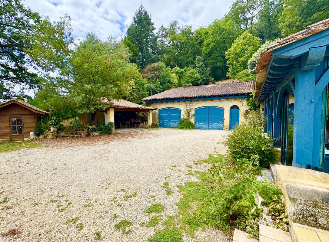 Maison à LA ROQUE-GAGEAC