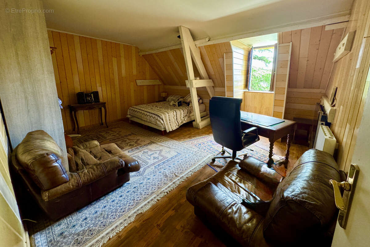 Maison à LA ROQUE-GAGEAC