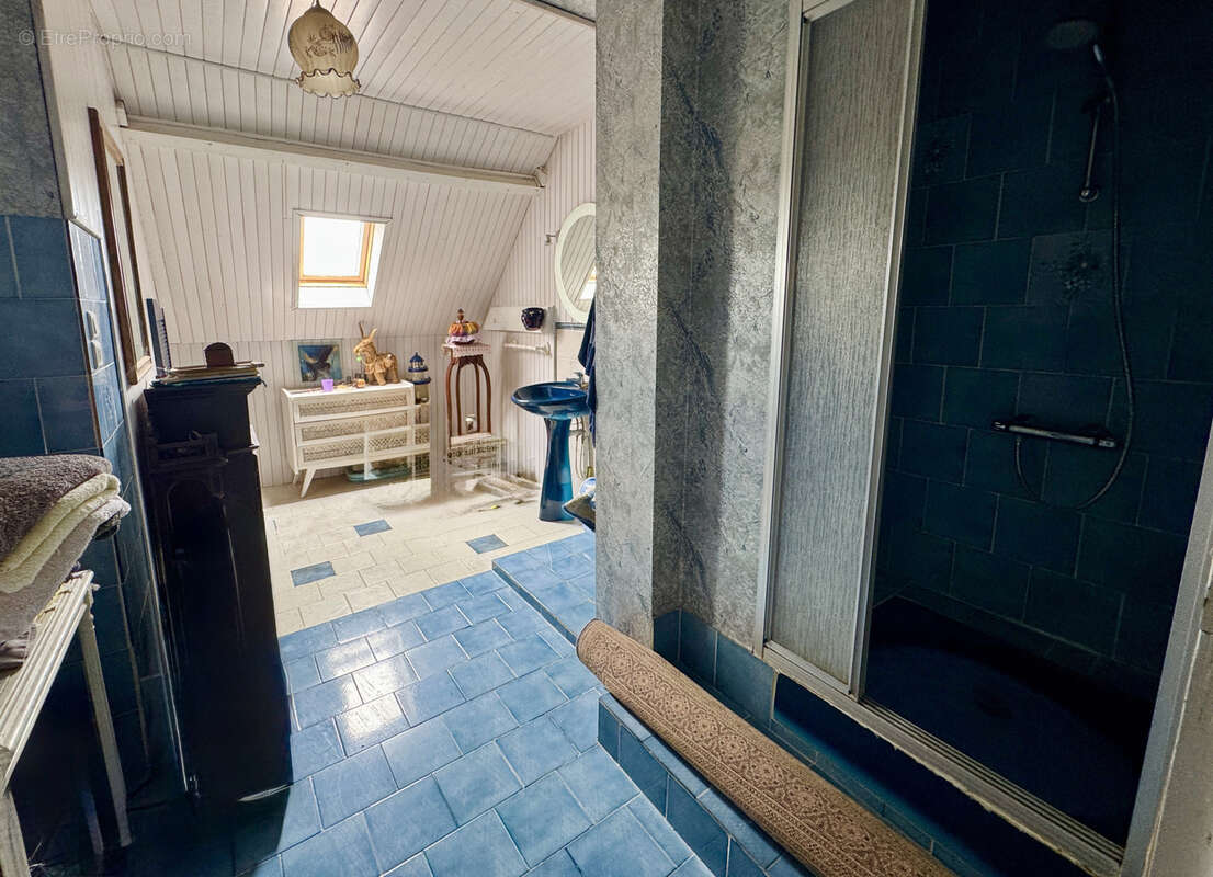 Maison à LA ROQUE-GAGEAC