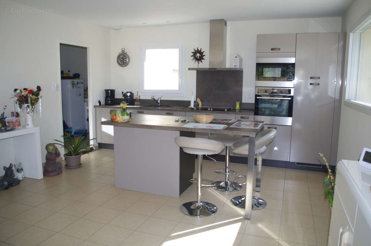 Maison à L&#039;HOSPITALET-DU-LARZAC