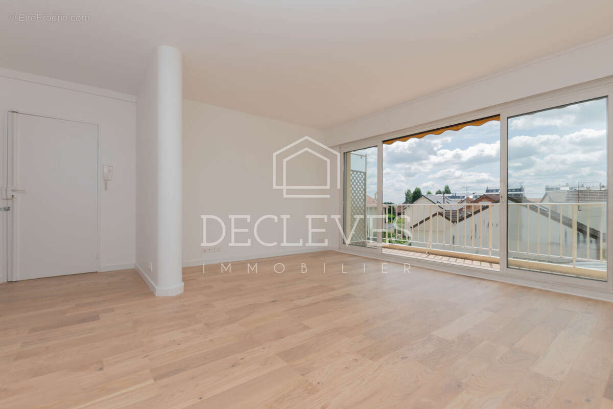 Appartement à MAISONS-LAFFITTE