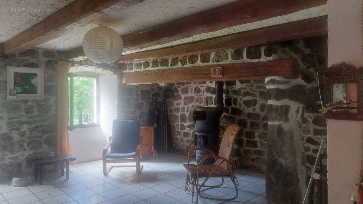 Maison à SAINT-AGREVE