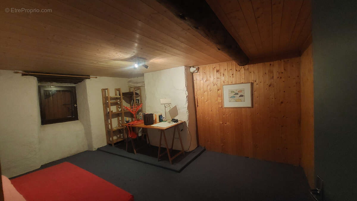 Maison à SAINT-AGREVE