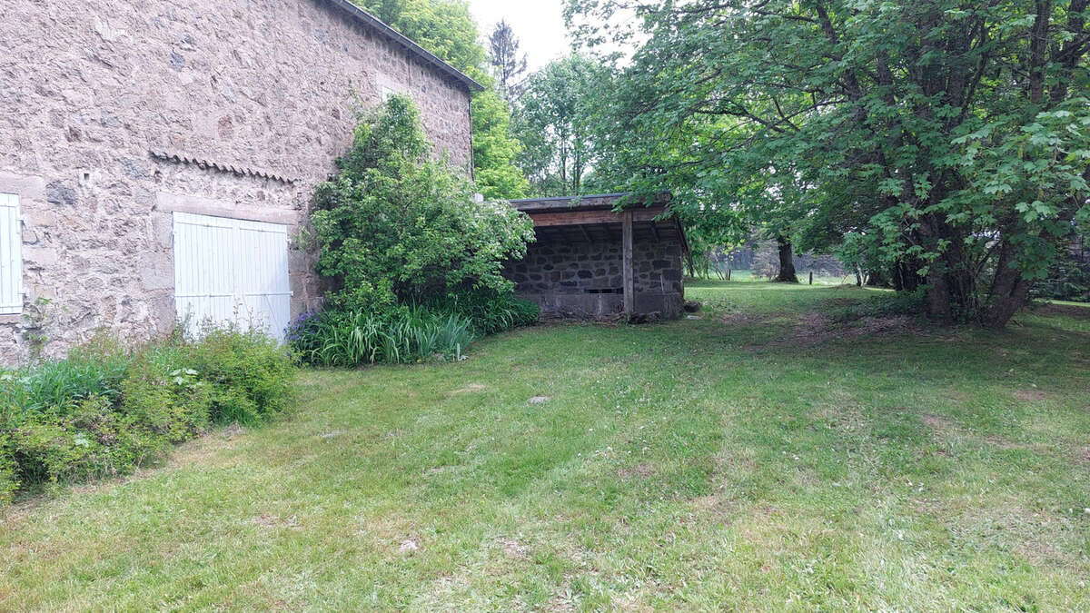 Maison à SAINT-AGREVE