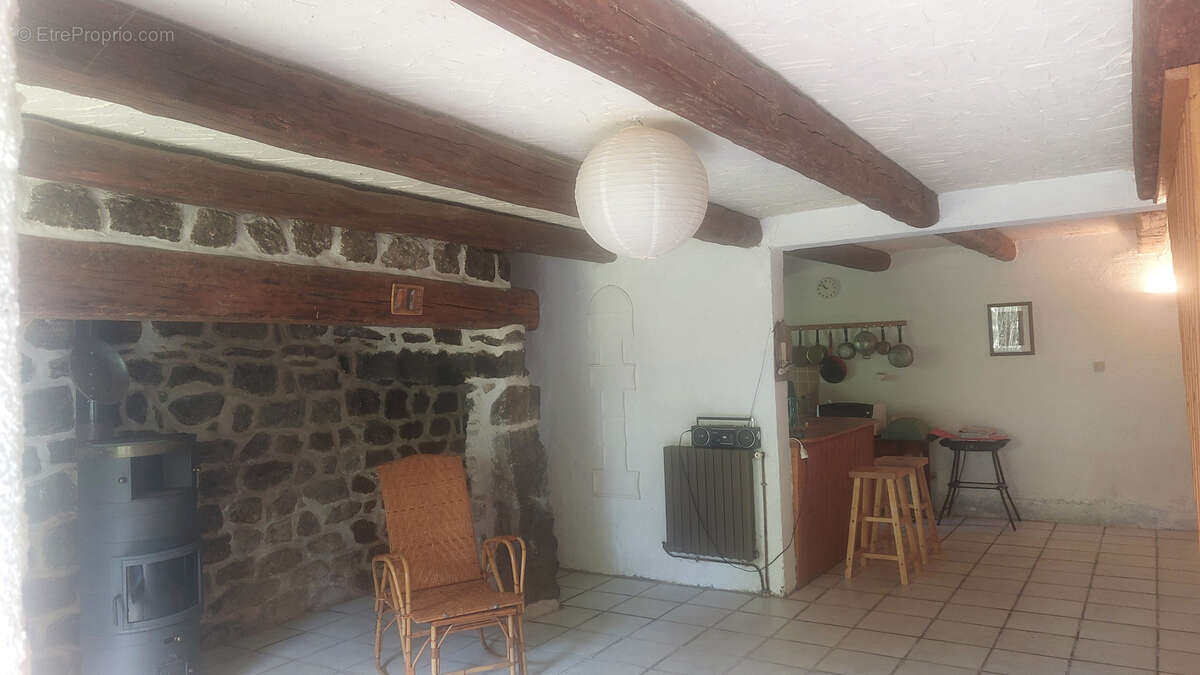 Maison à SAINT-AGREVE