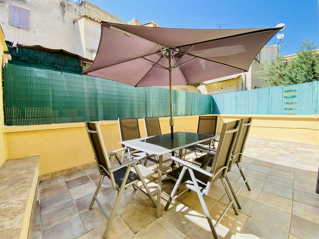 Appartement à MALAUCENE