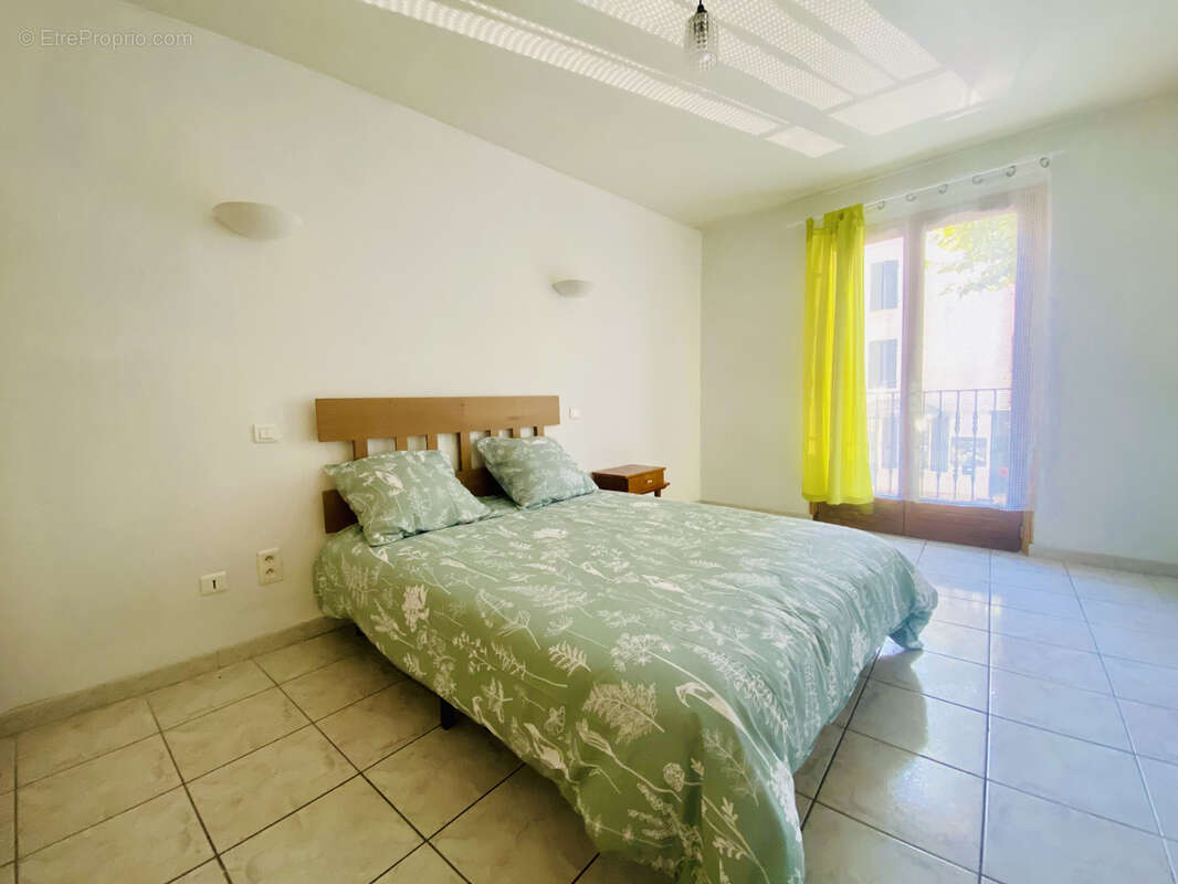 Appartement à MALAUCENE