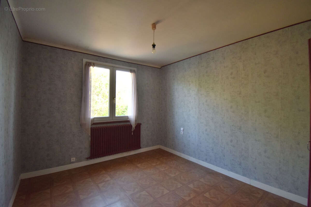 Maison à SAINT-PHILBERT-DE-BOUAINE