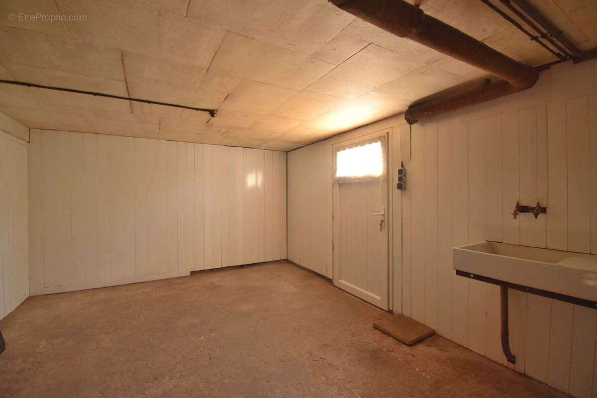 Maison à SAINT-PHILBERT-DE-BOUAINE