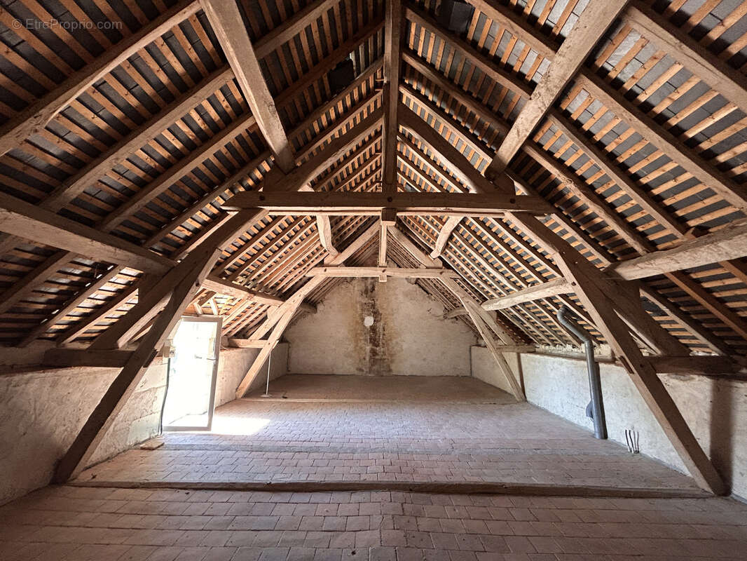 Maison à CHEMILLE-SUR-INDROIS