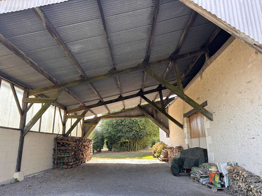 Maison à CHEMILLE-SUR-INDROIS