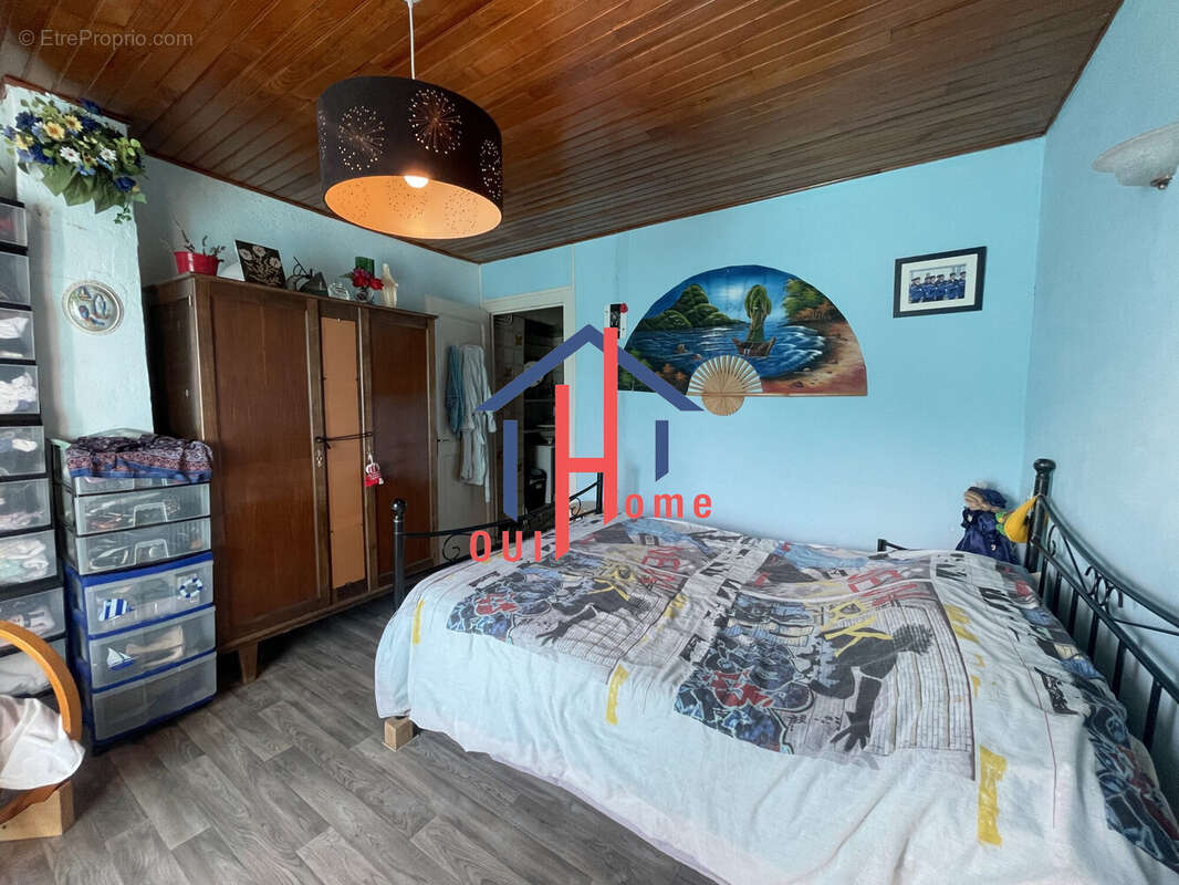 Maison à BELLEVUE-LA-MONTAGNE