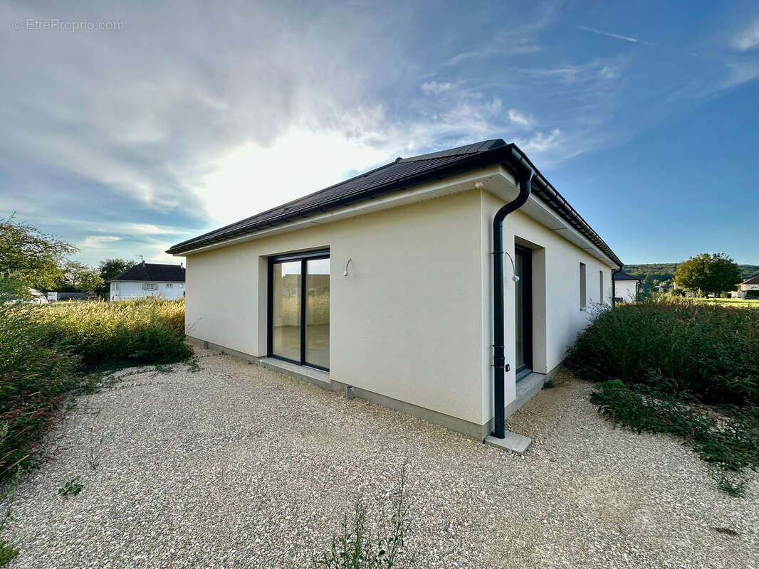 Maison à LUXEUIL-LES-BAINS