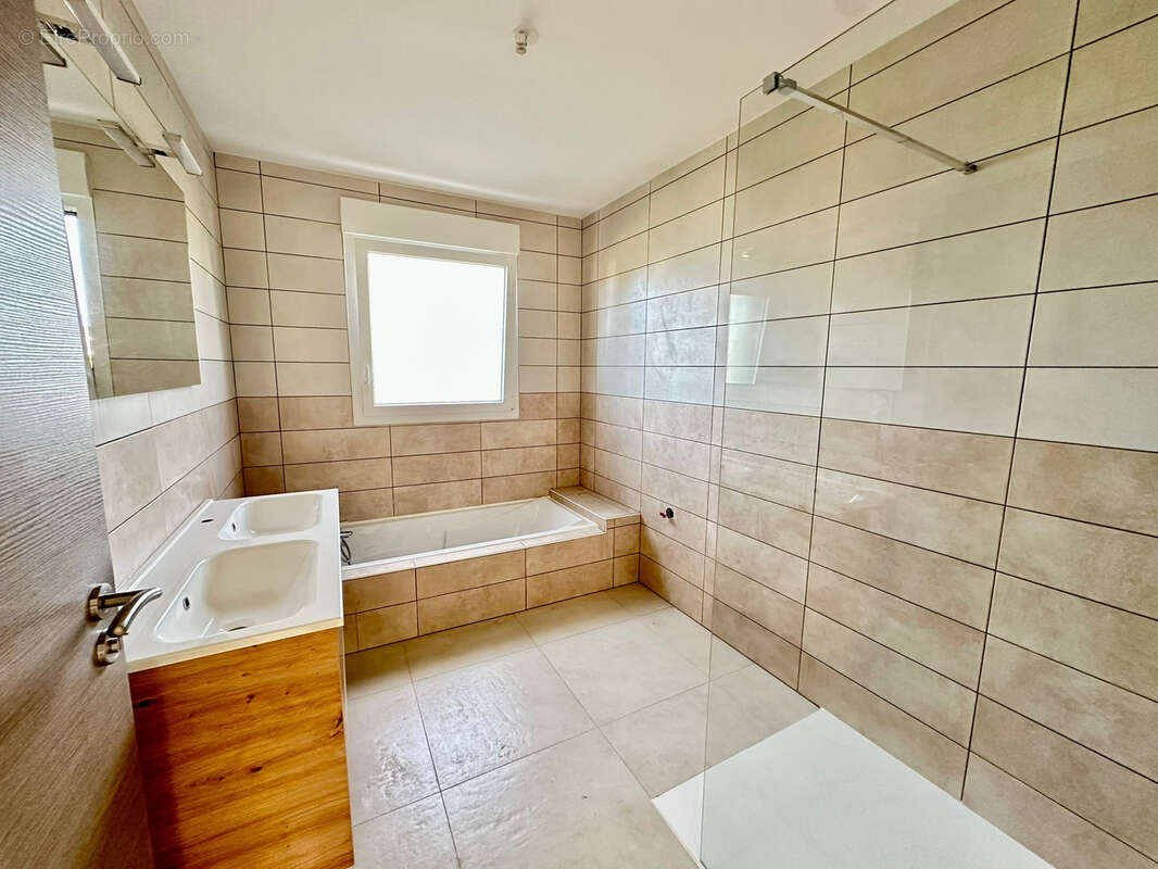 Maison à LUXEUIL-LES-BAINS