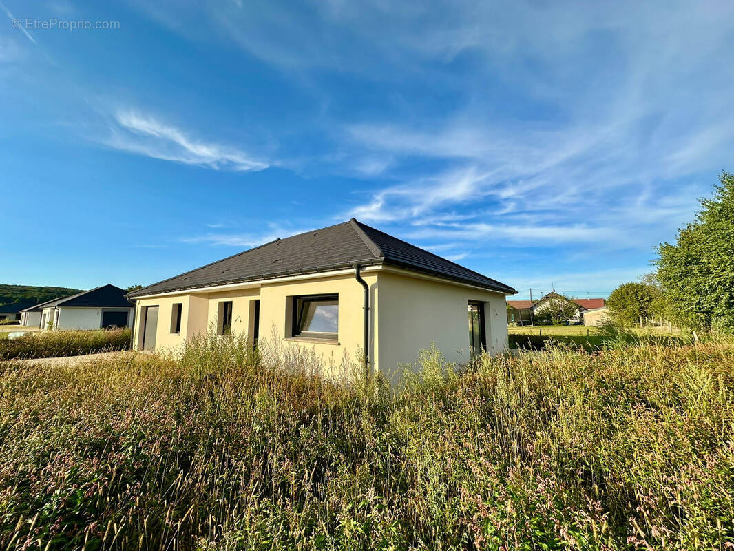Maison à LUXEUIL-LES-BAINS