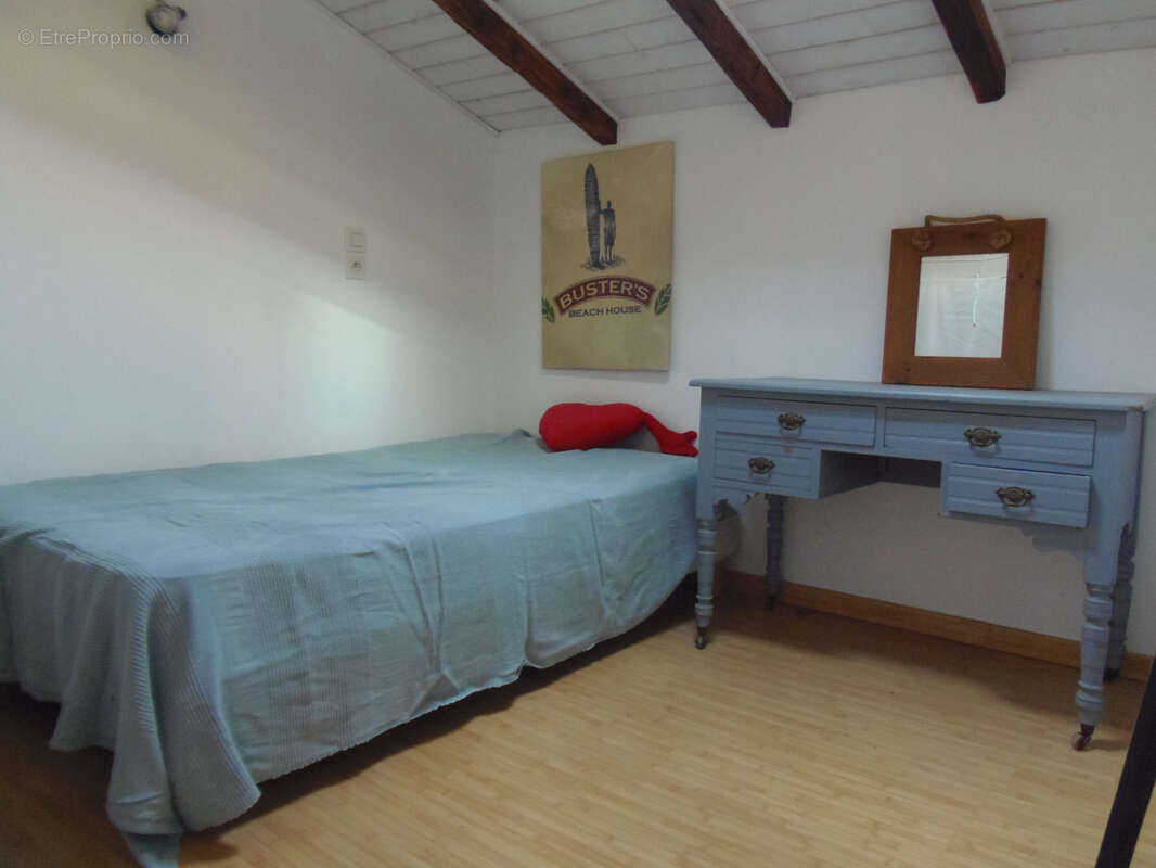 Maison à CHENAC-SAINT-SEURIN-D&#039;UZET