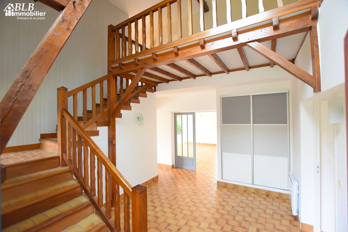 Maison à CERNAY-LA-VILLE