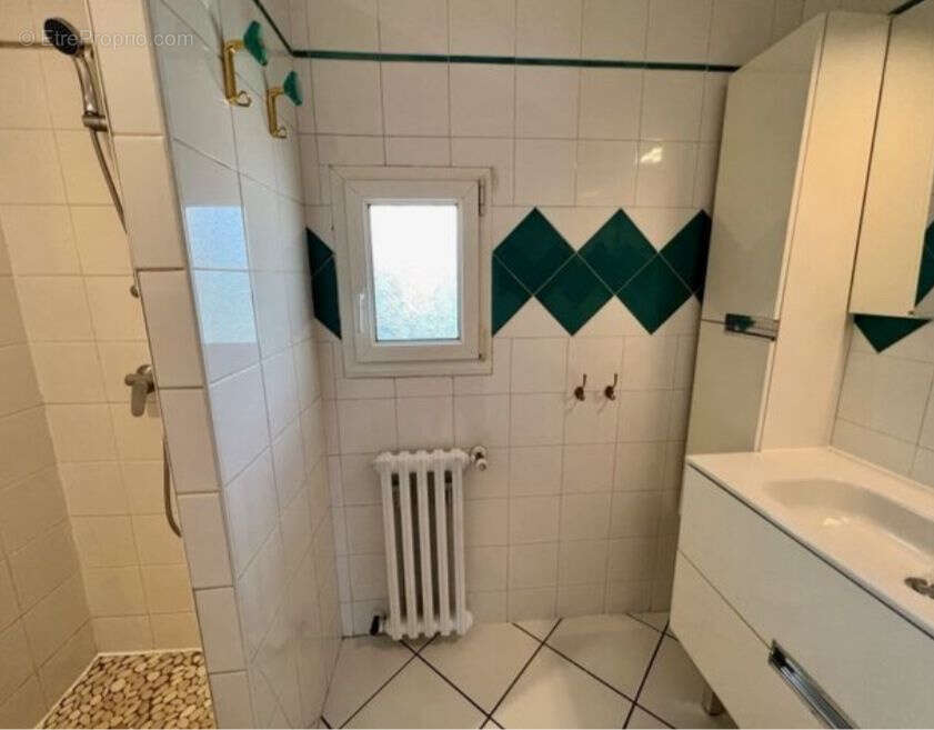 Maison à BOURG-DE-PEAGE