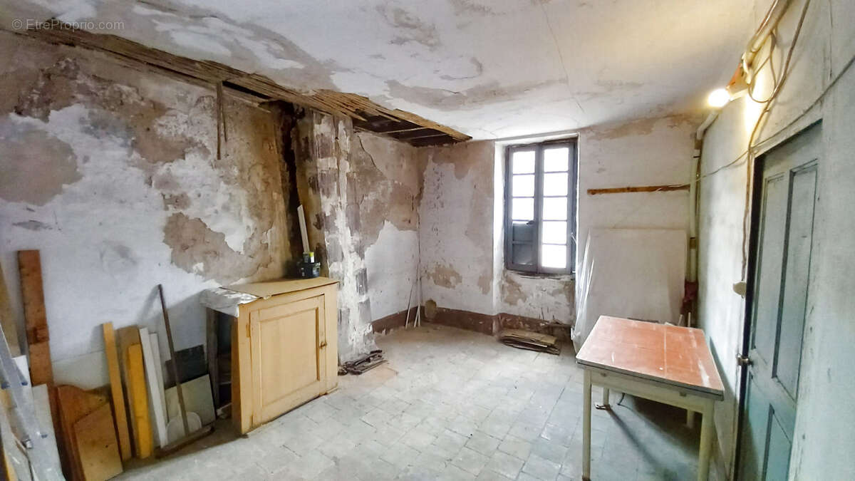 Maison à GRAISSESSAC