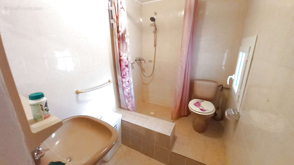 Maison à GRAISSESSAC