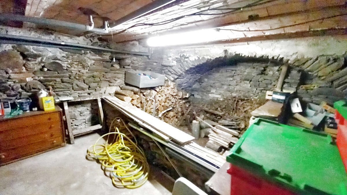 Maison à LE POUJOL-SUR-ORB