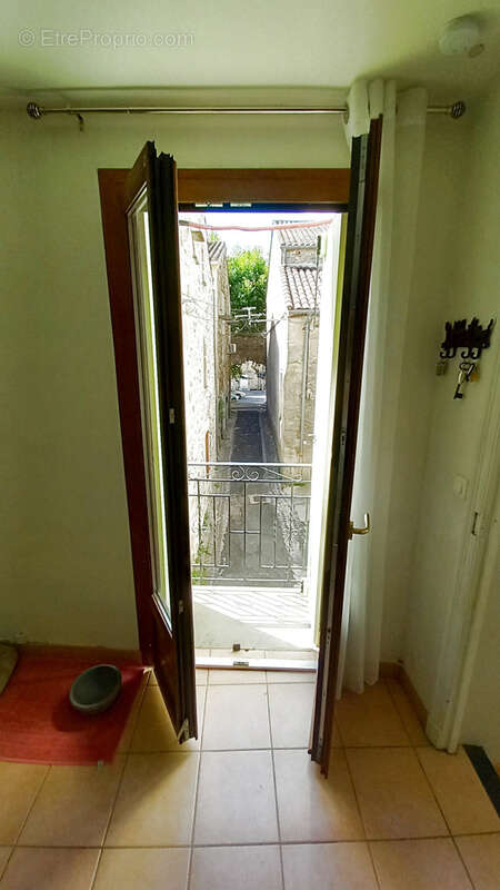 Maison à LE POUJOL-SUR-ORB