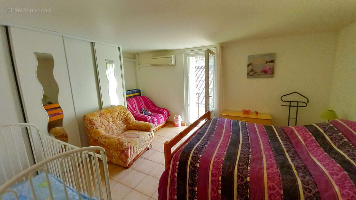 Maison à LE POUJOL-SUR-ORB