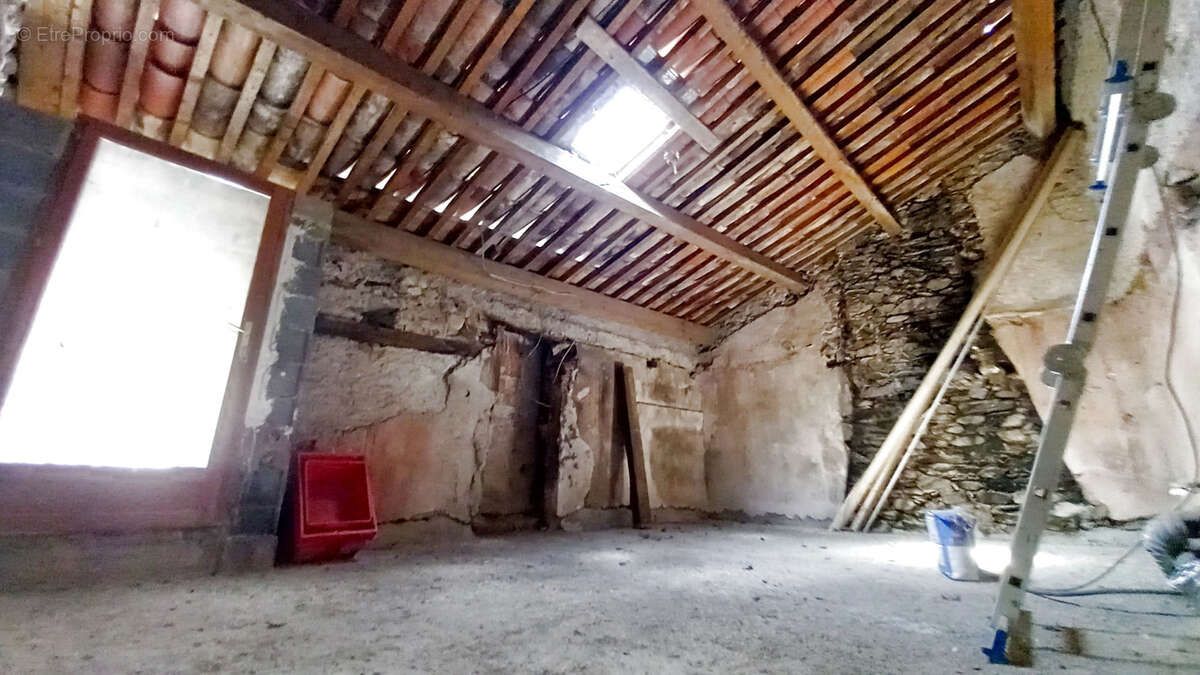 Maison à LE POUJOL-SUR-ORB